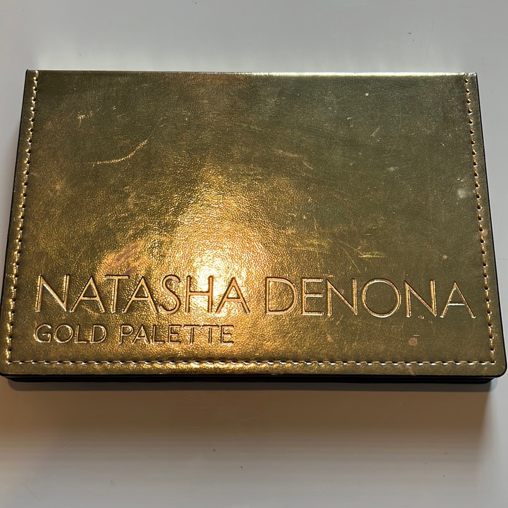 Natasha Denona gold palette.